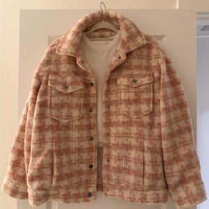 Cozy Plaid Teddy Jacket in Pink